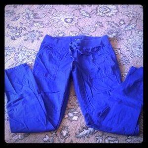 Gap Capri/long cargo pants